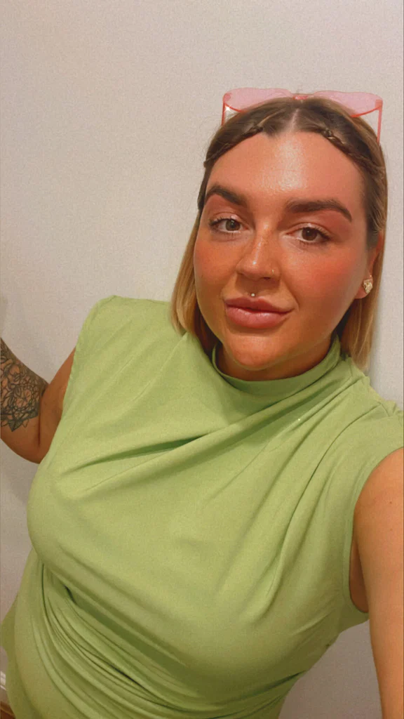 Meg's avatar