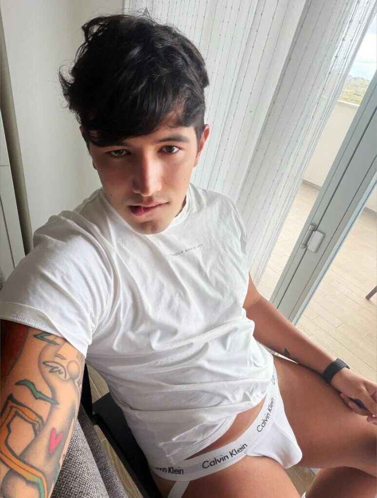 Filippo Italian Twink 💦's avatar