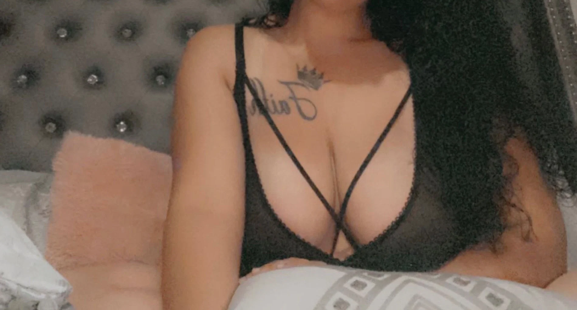 xoseductiveox profile banner