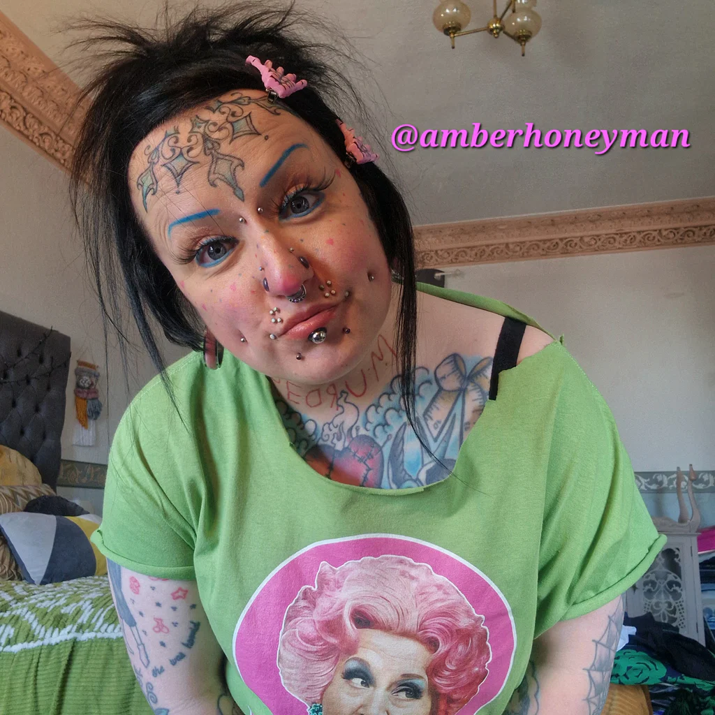 Amber Honeyman's avatar
