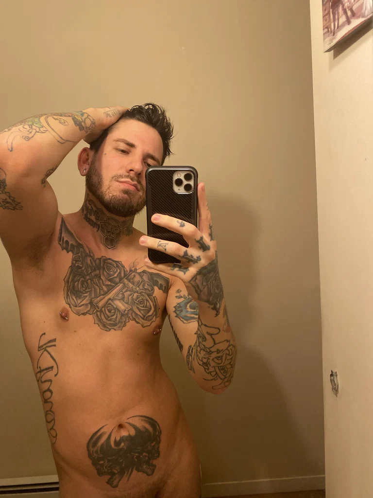 Ethan Blade's avatar