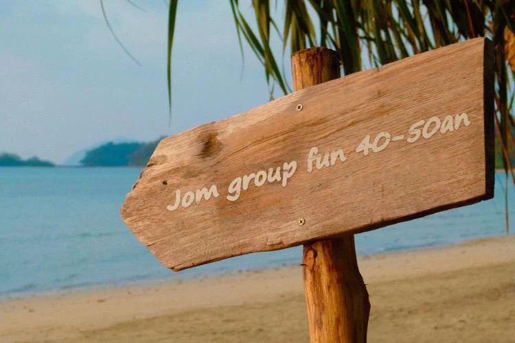 Ayah chu profile banner