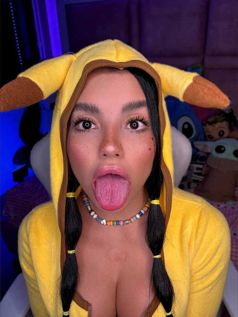 Andrea's avatar