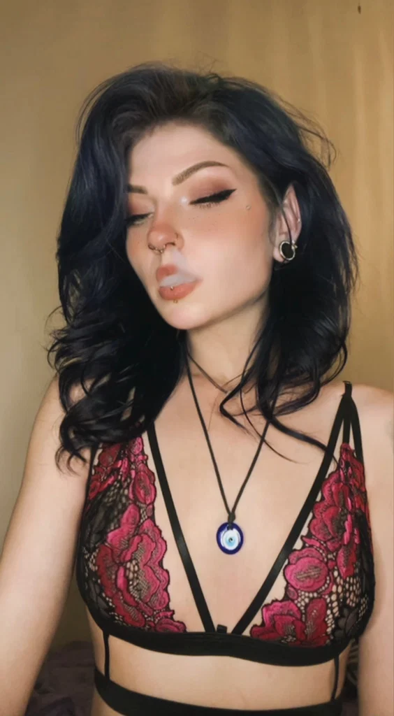 Red 💋's avatar