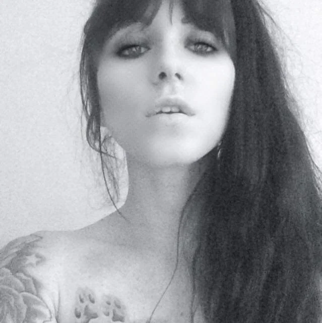 Anna wozniak's avatar