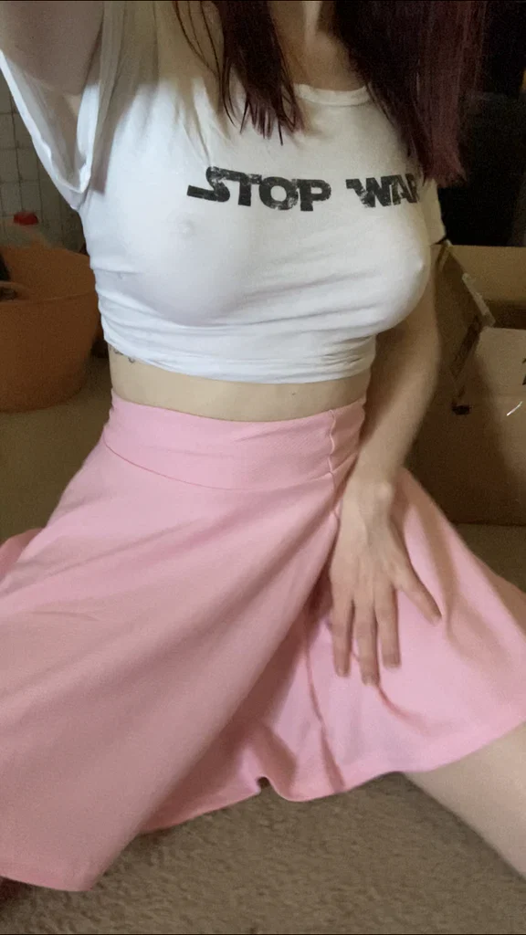 Peach Rose's avatar