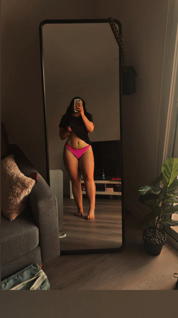 🍒🍑 Hails 🍑🍒