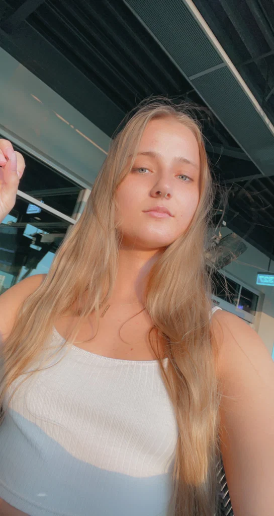 Gabrielle's avatar