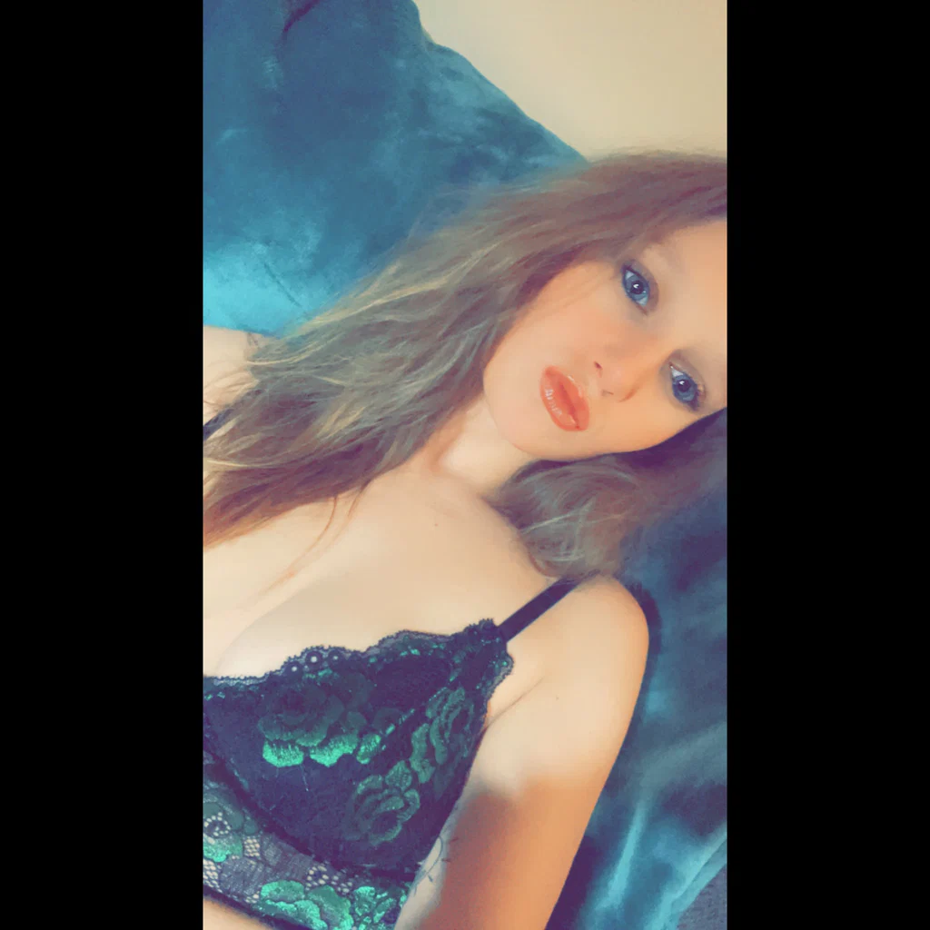 Ava