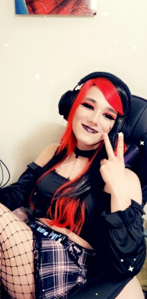 Veronica NaFierce
