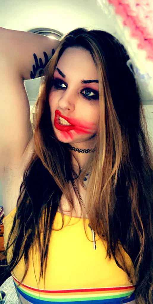 Violetisworthless's avatar