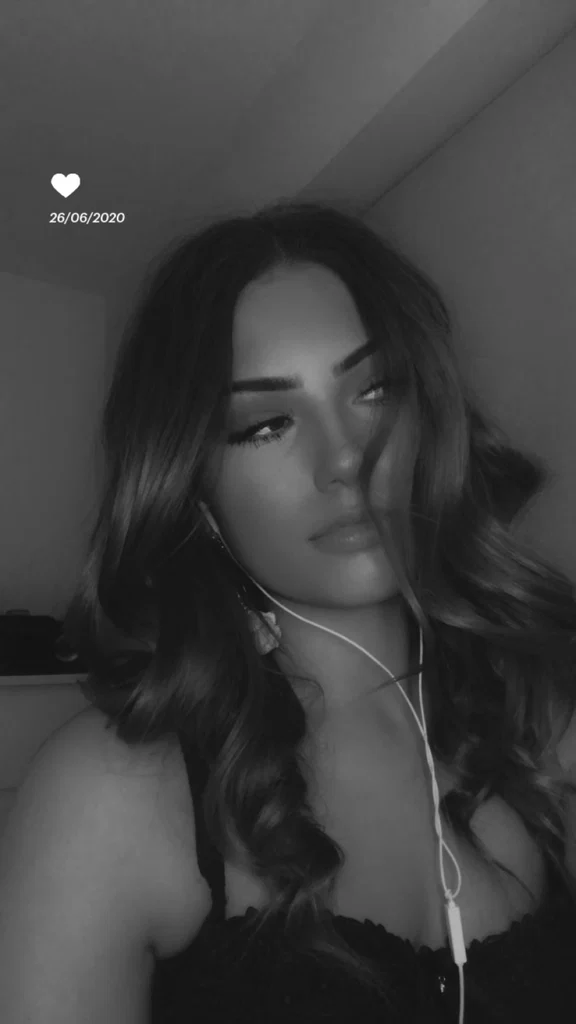 Ells's avatar