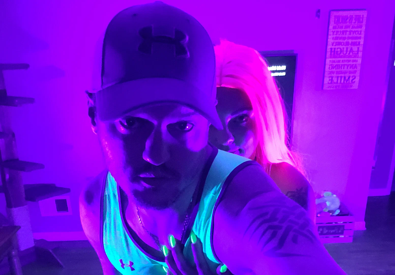 DaddyUViolet profile banner