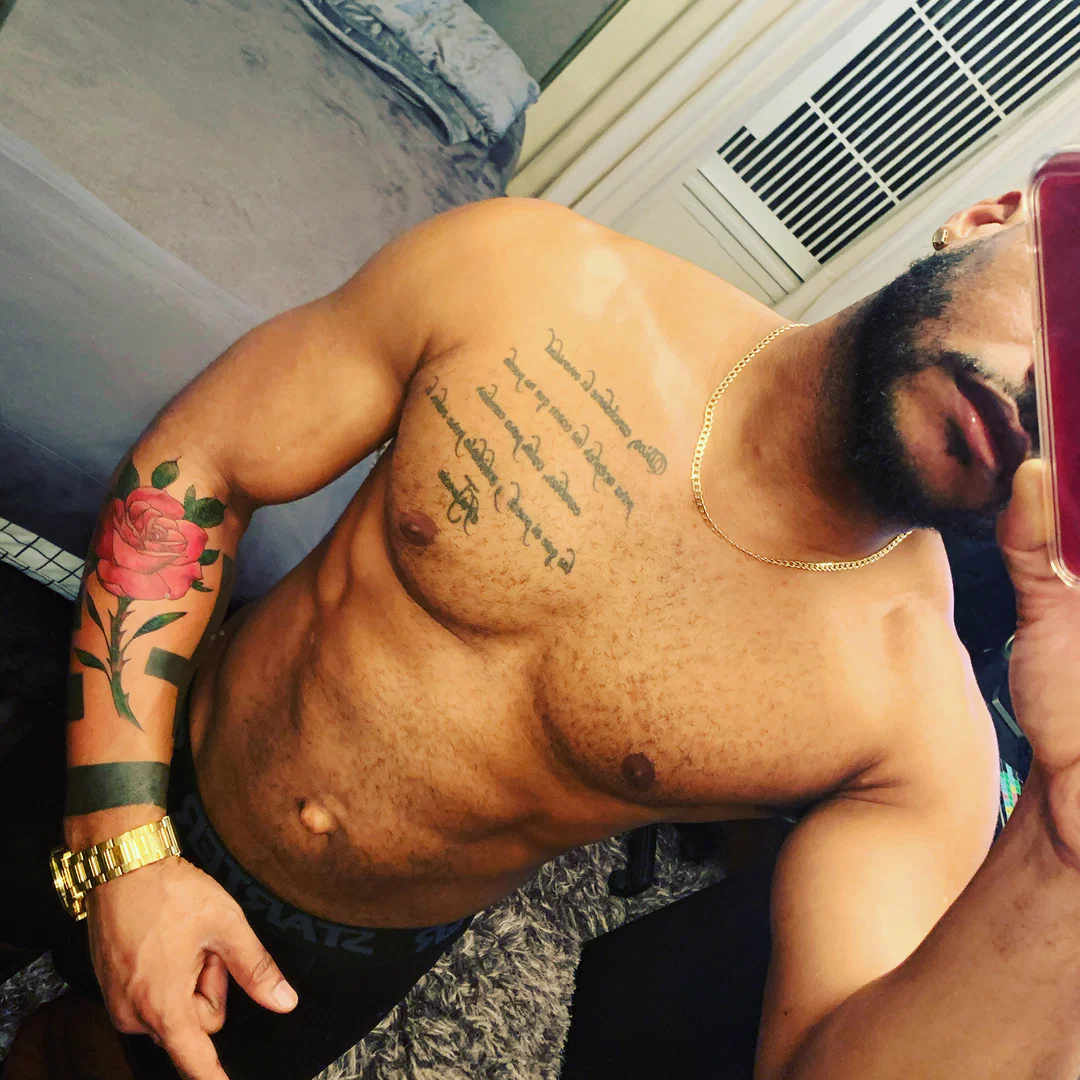 Papi profile banner