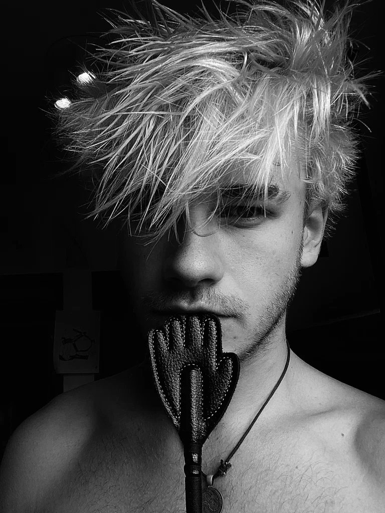 DominantDomi's avatar