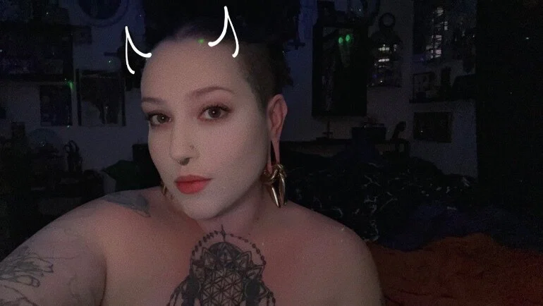 StarlaMarie's avatar