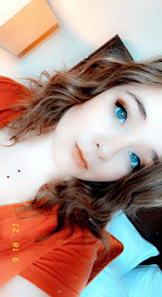 Nicole's avatar