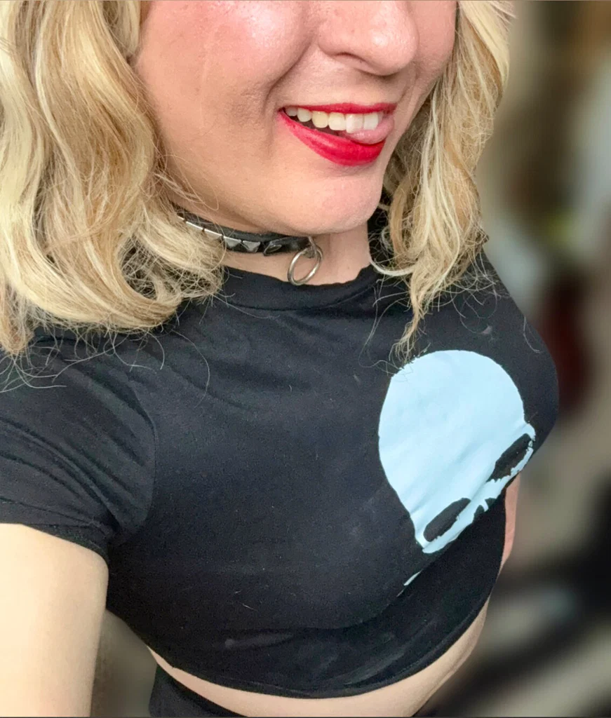 Lizzy Nicole
