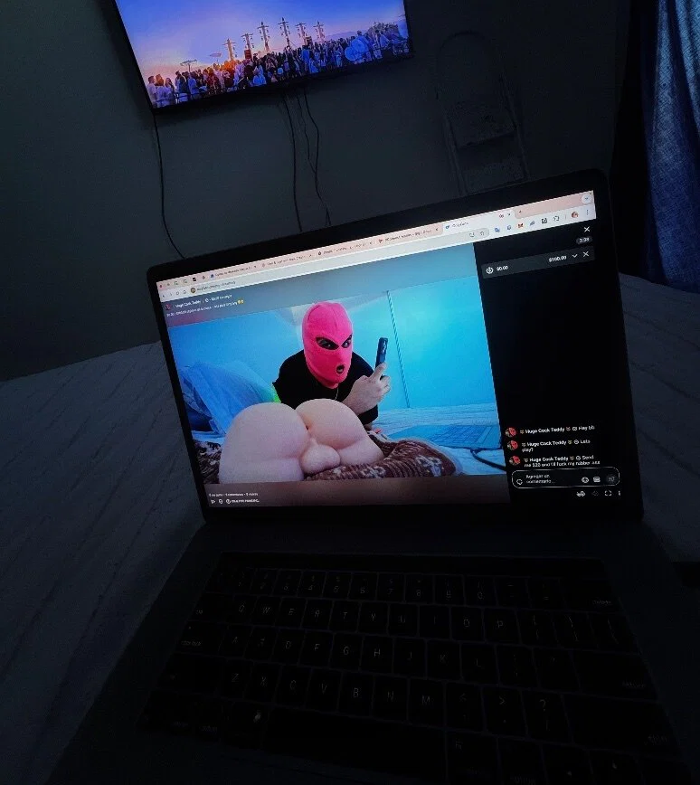 π» Huge Cock Teddy π» profile banner