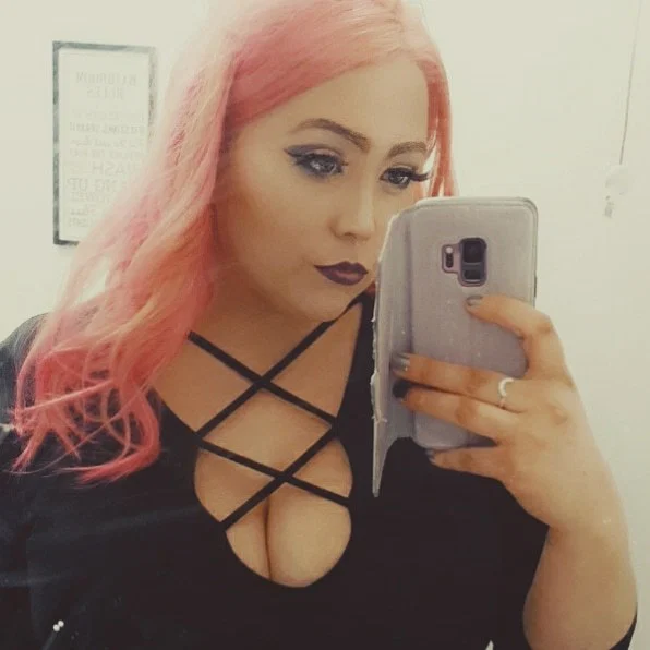 🦋 TinaLuxe🦋's avatar