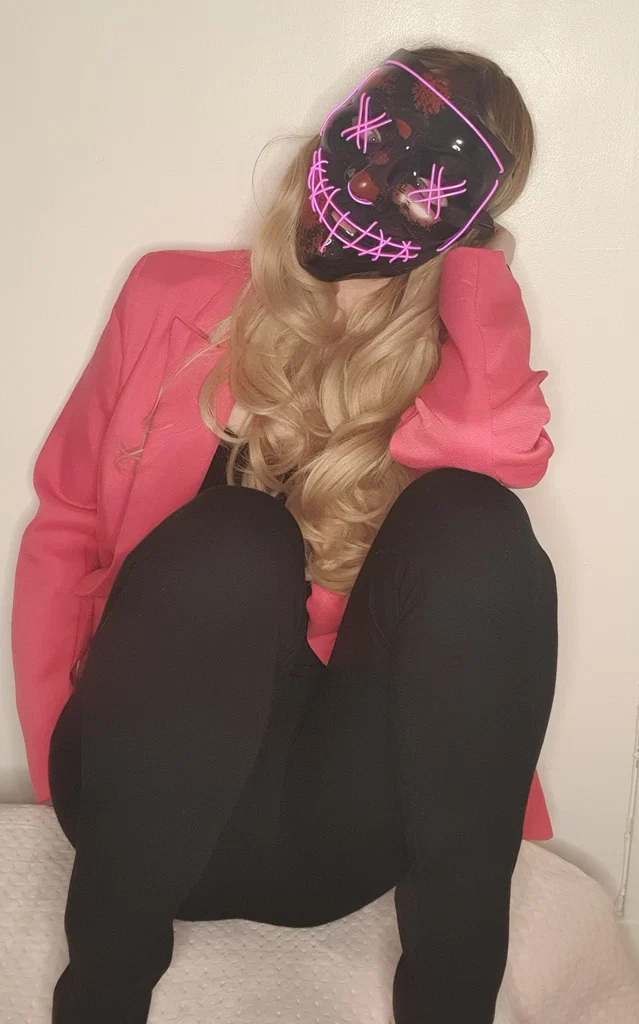 Maskedfootgirl's avatar