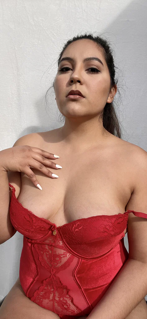 Laurena's avatar