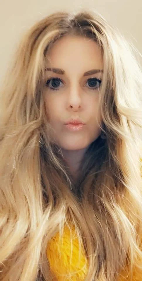 Milkyblondebarbie's avatar