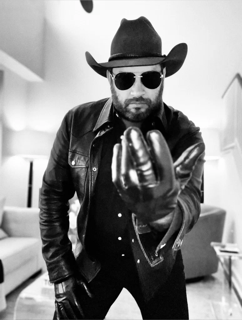 A guy and his boots's avatar