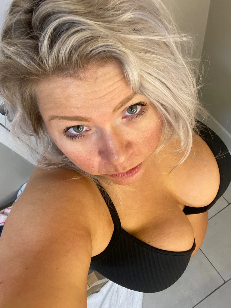 Barbie Raynes's avatar