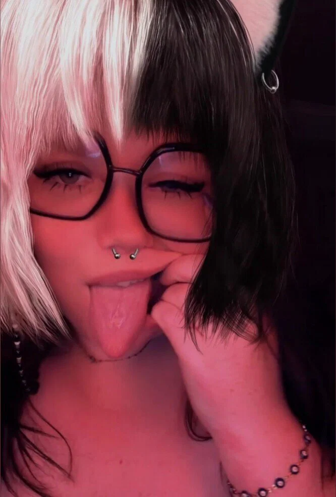 Willow Nyx𖤐's avatar