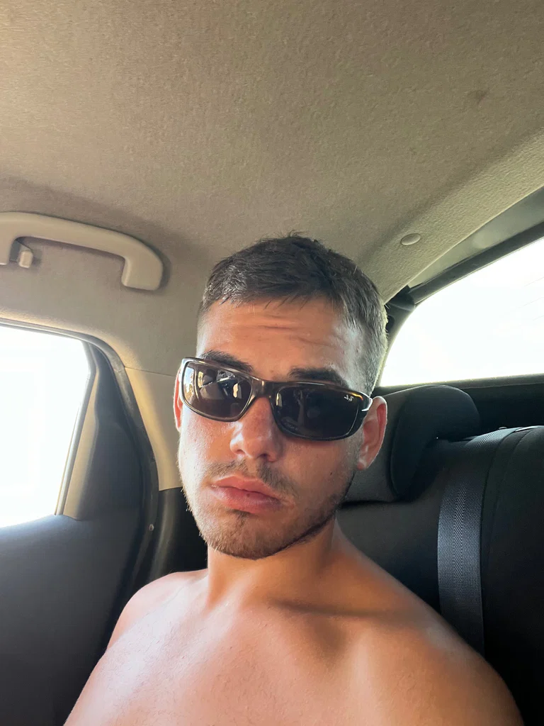 leo's avatar