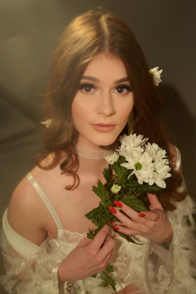 Nana Shine's avatar