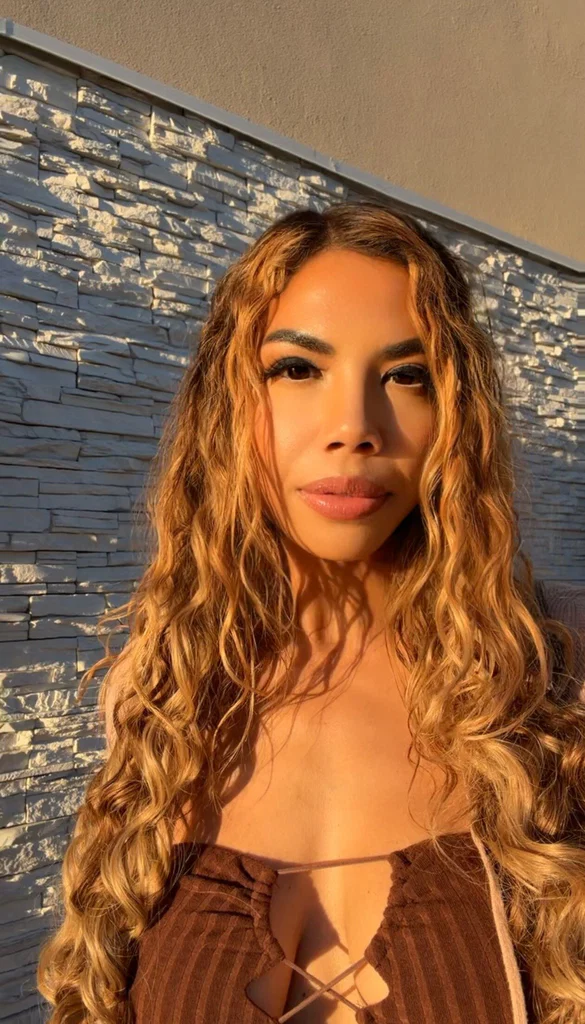 Luna Carmel's avatar