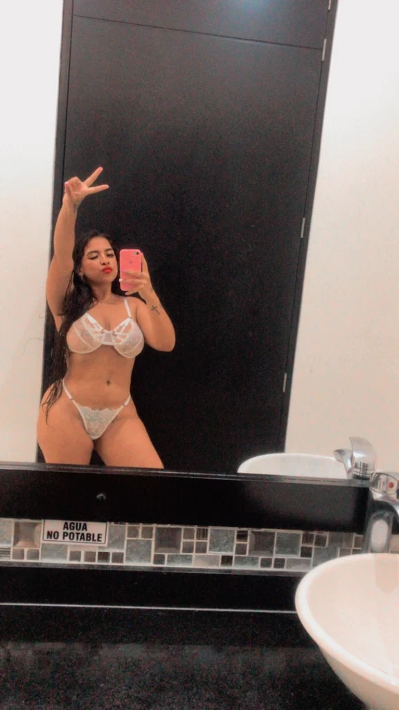Vanesa's avatar
