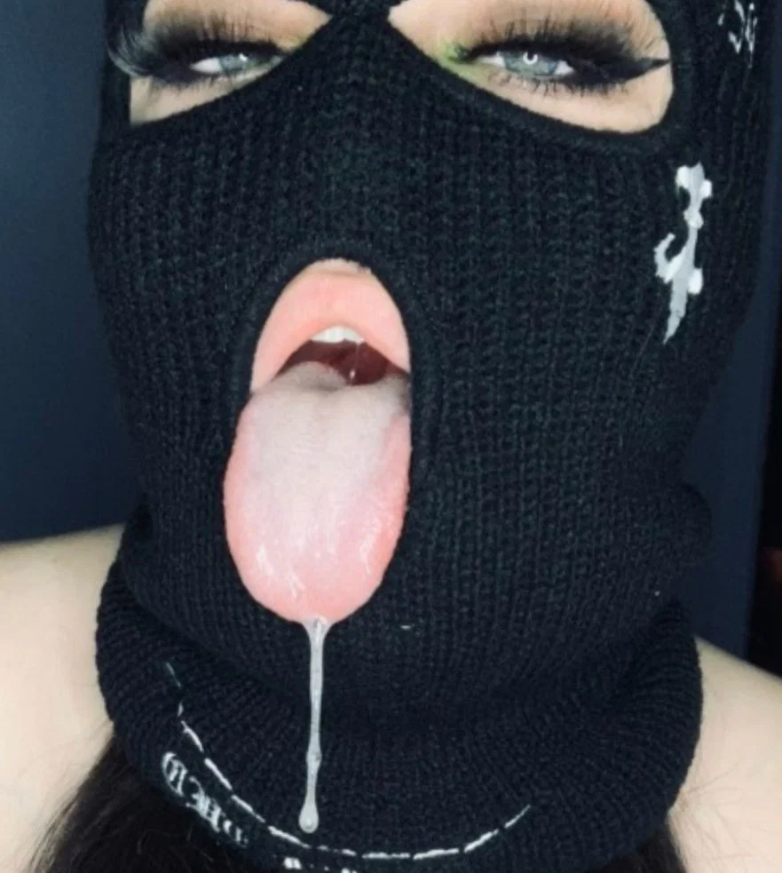The Real Snow 🎀's avatar