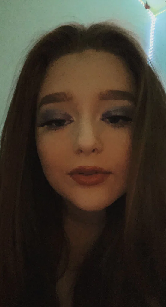 Alayna's avatar