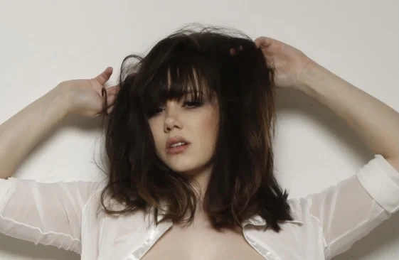 Claire Sinclair's avatar