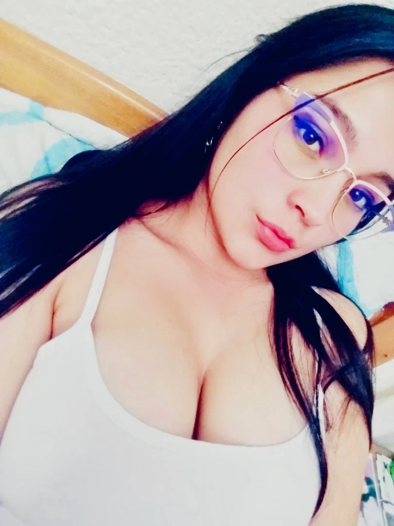 Valentina Marin profile banner
