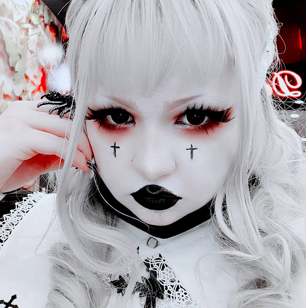 Lonely Demon Doll's avatar