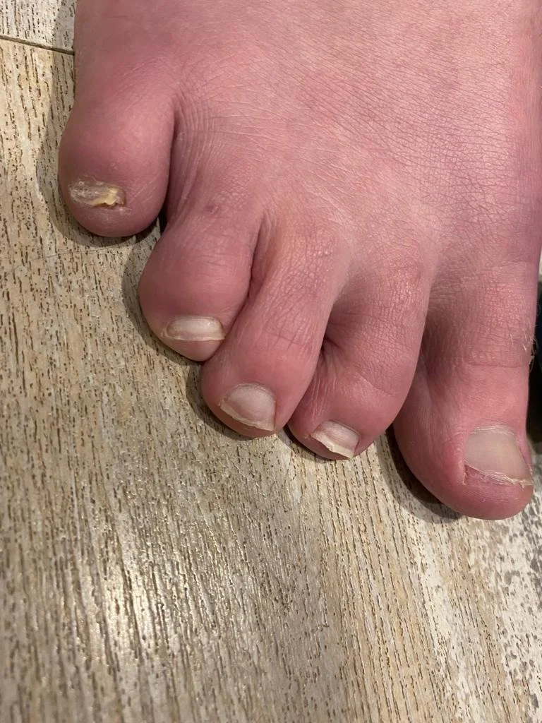 Size 12 feet power bottom, feet pics her's avatar