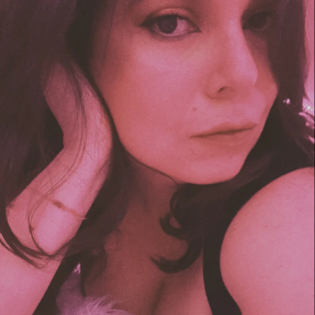 Maya M's avatar