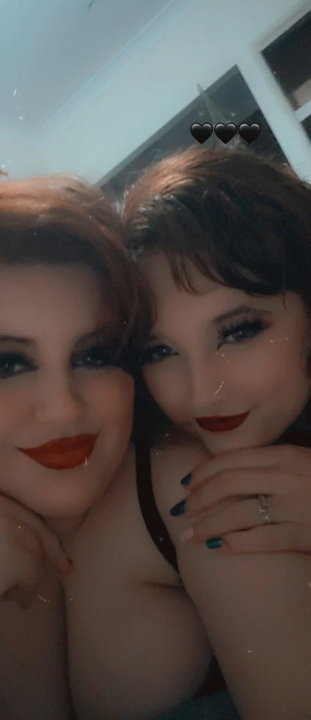 Bunny &amp; Mistress's avatar