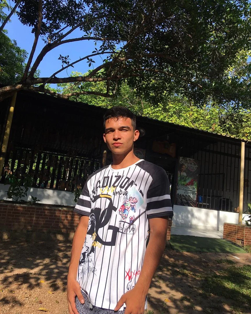 Estiven Quintero profile banner
