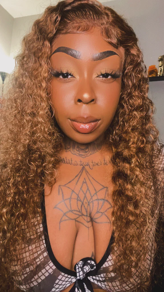 TheeladyRae's avatar