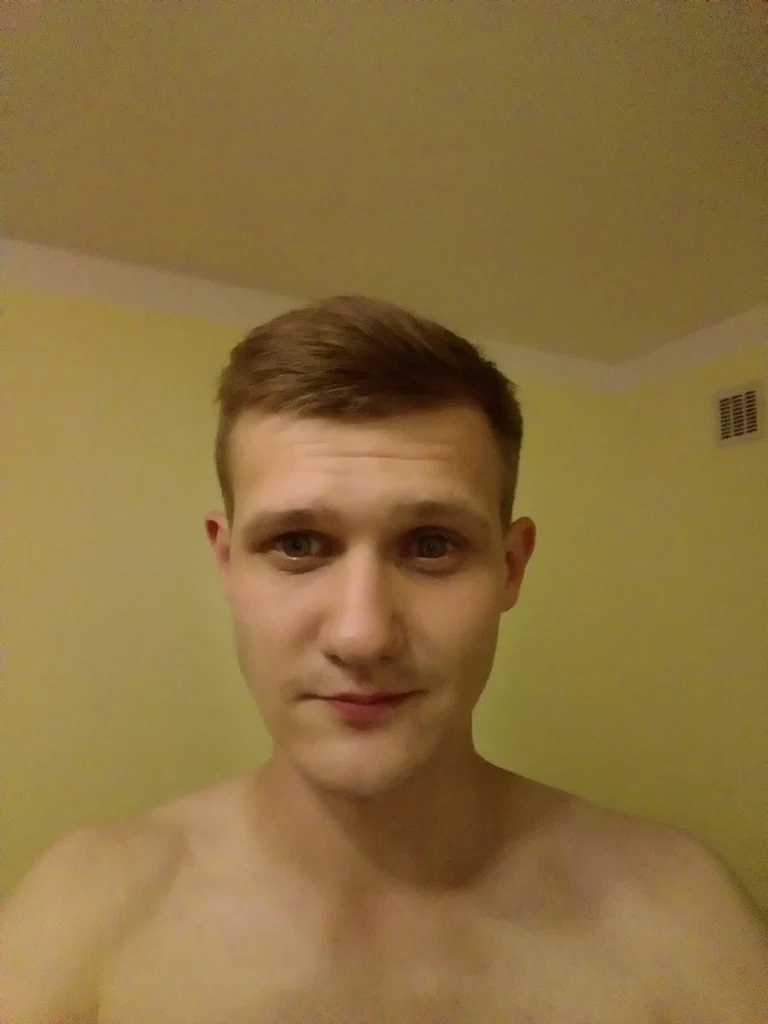 adrianax's avatar