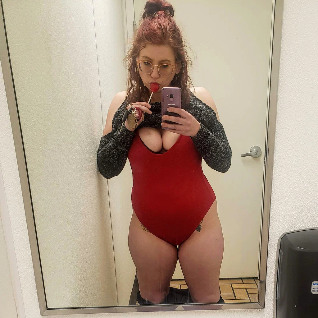 Sophie Dixon's avatar