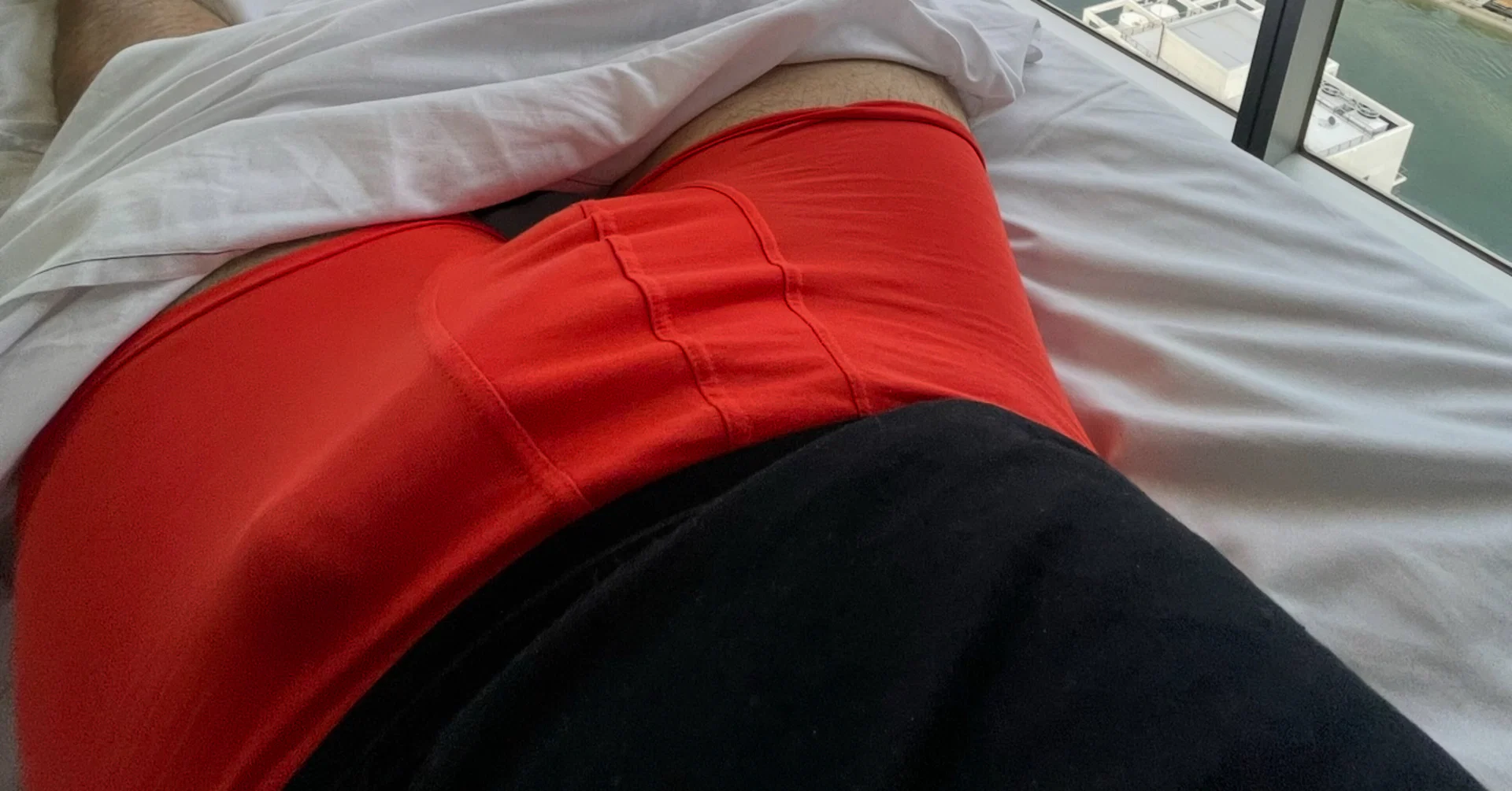BUST A NUT W ME 😈 profile banner