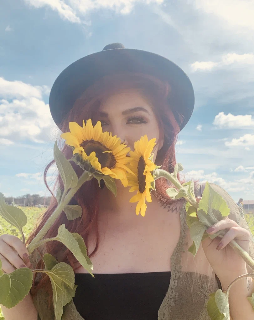 Sunflowerbabe's avatar