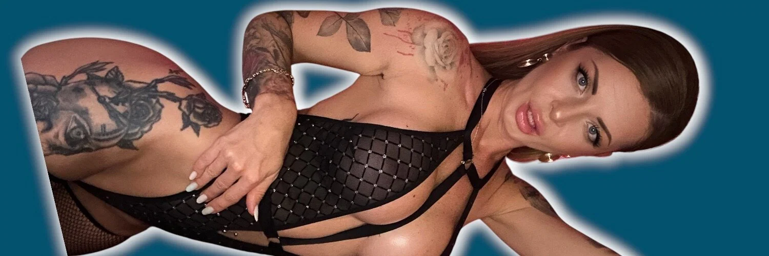 Lory_tatt profile banner