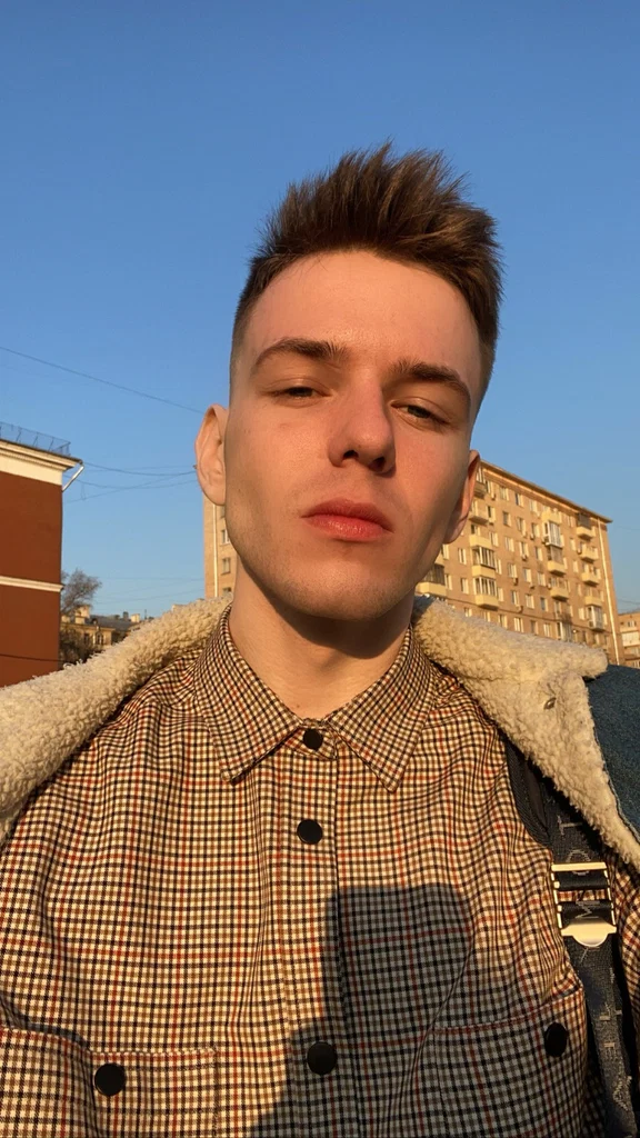 Влад Манюхин's avatar